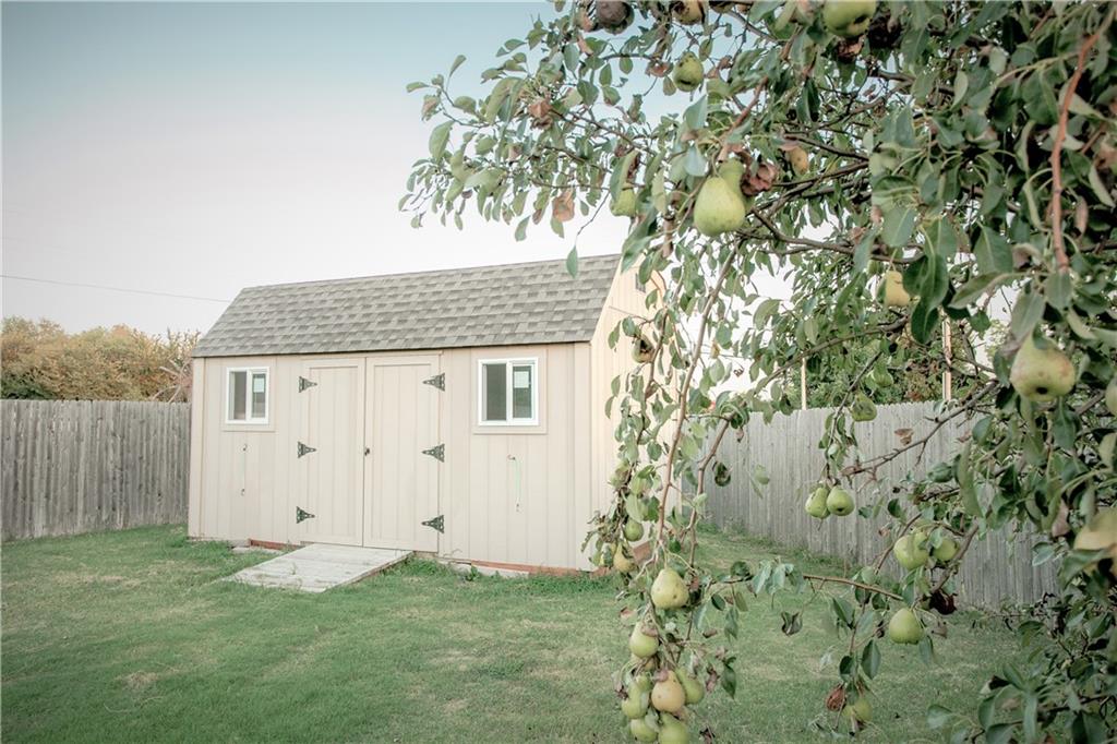 4400 Topaz Circle Property Photo 22