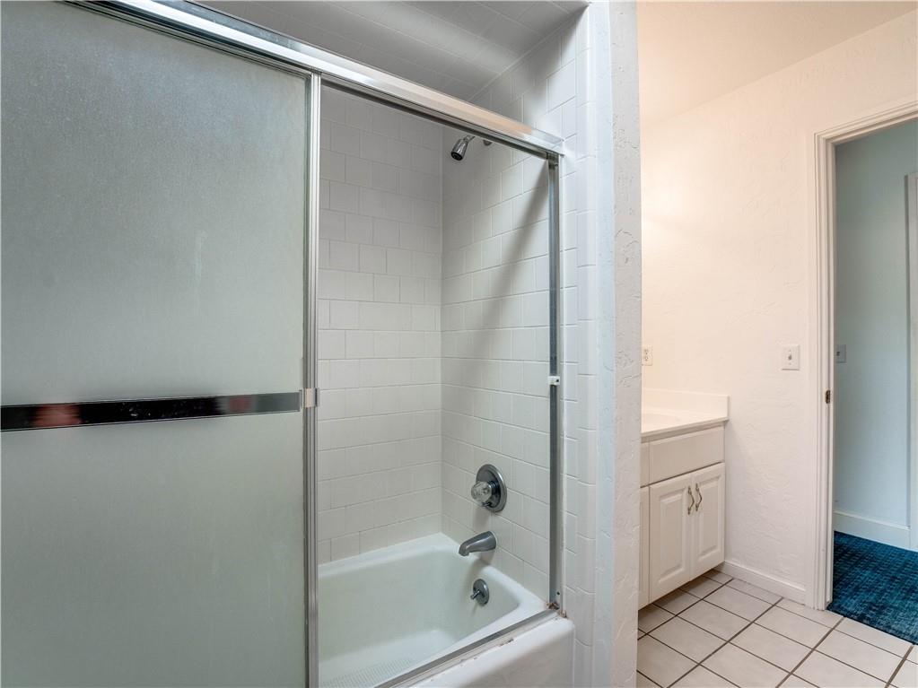 3801 Evesham Court Property Photo 40