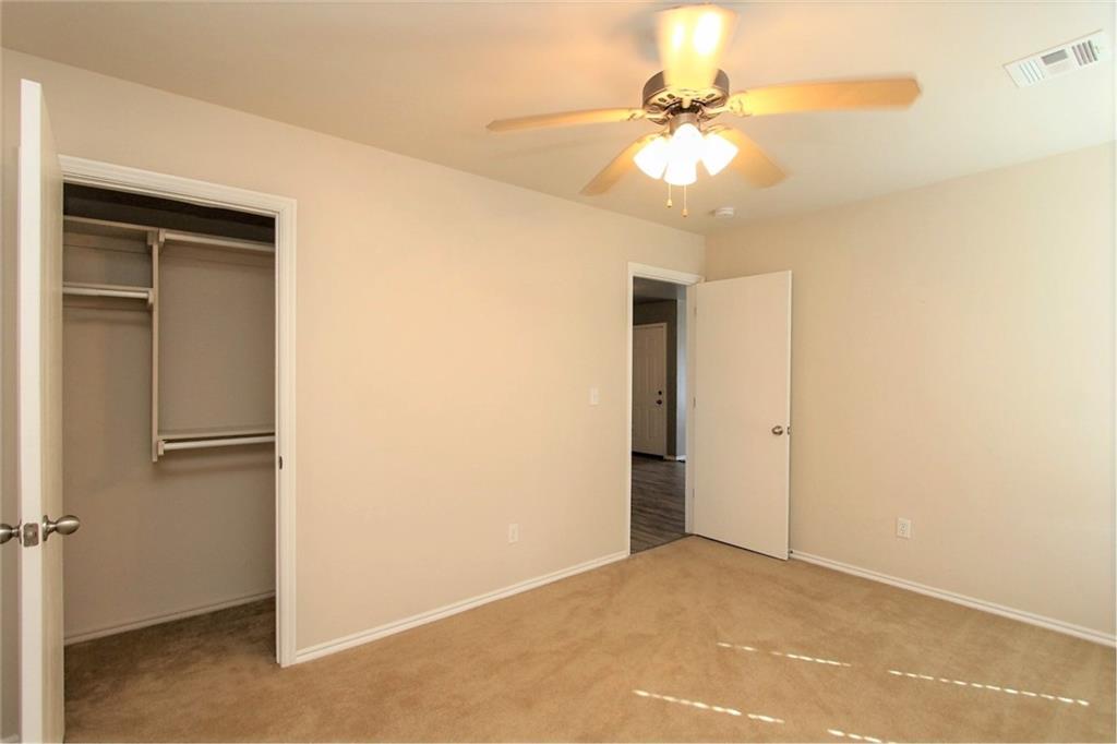 609 E Linden Lane Property Photo 26