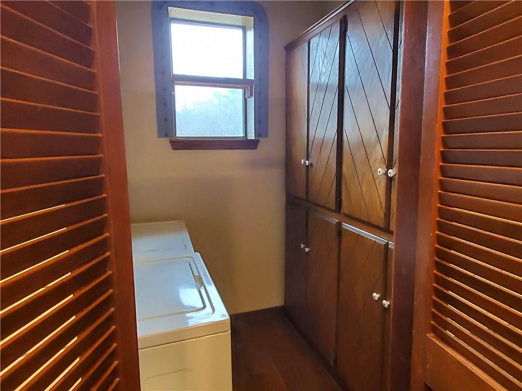 1000 Ridgecrest Road Property Photo 11