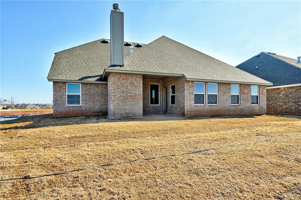 18449 Austin Place Property Photo 40