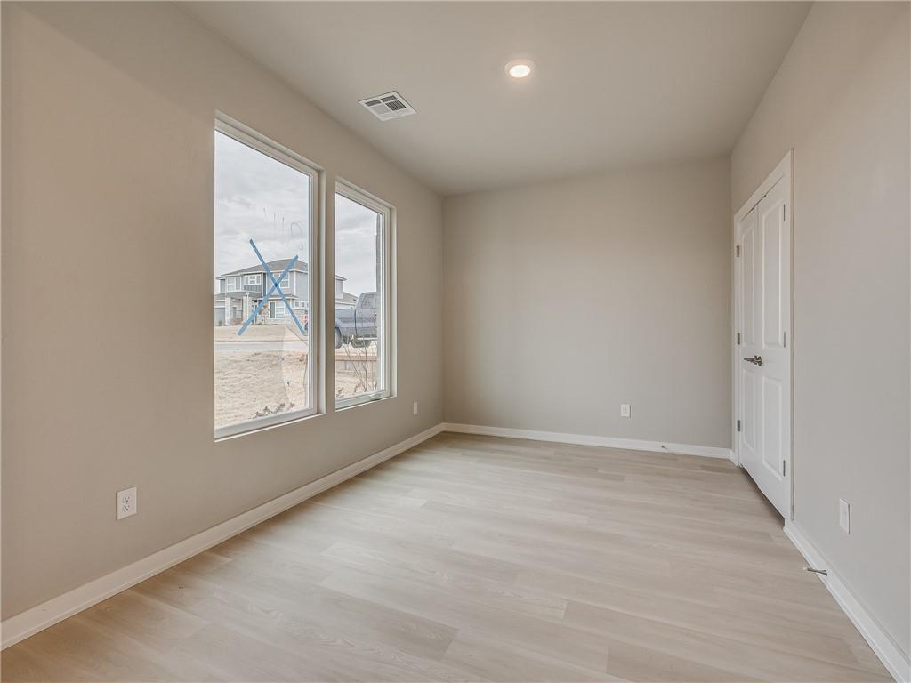2116 El Cajon Street Property Photo 8