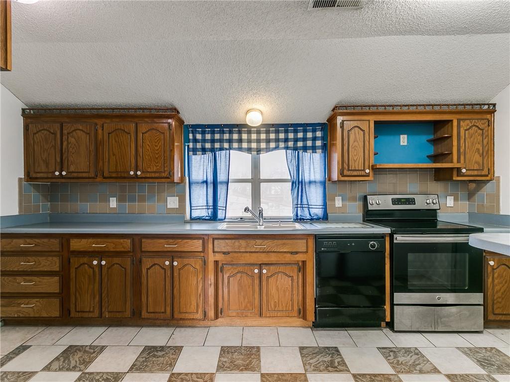506 S Evans Avenue Property Photo 36