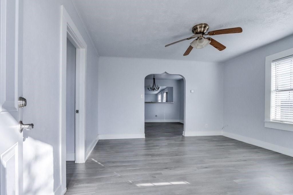 1124 N Berry Street Property Photo 2