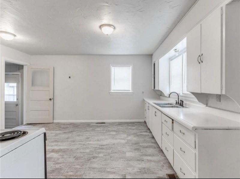1428 N Market Avenue Property Photo 6