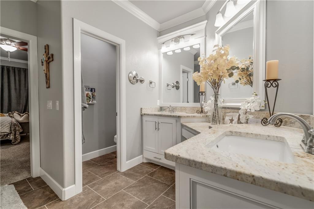 17029 Reedser Way Property Photo 32