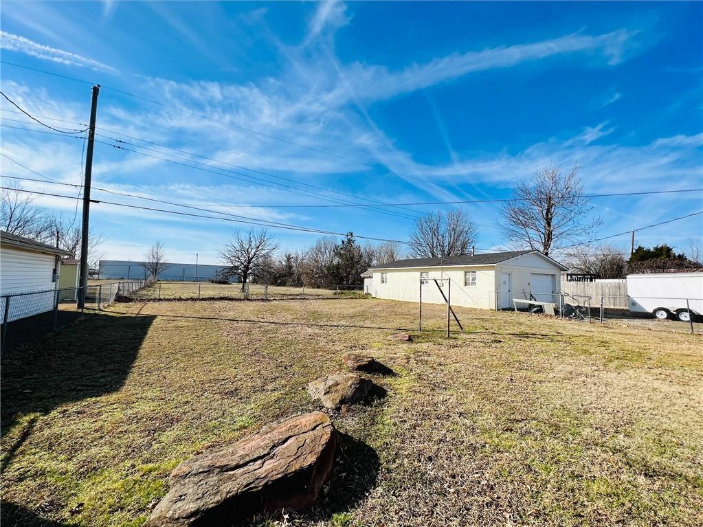 39207 Macarthur Street Property Photo 11