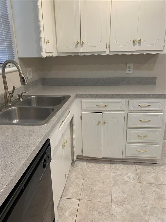 5531 Nw 37th Street Property Photo 23