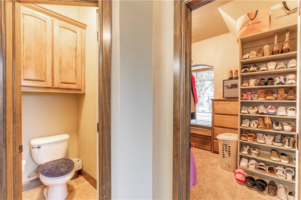8275 Elk Grove Property Photo 20