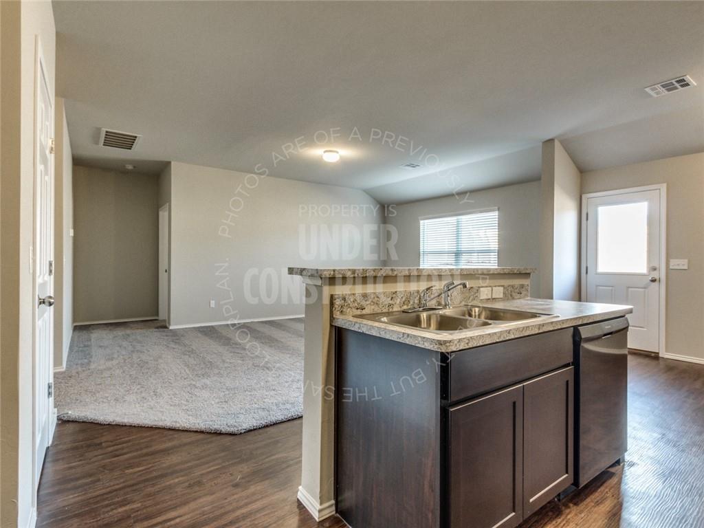 11644 Nw 95 Street Property Photo 10