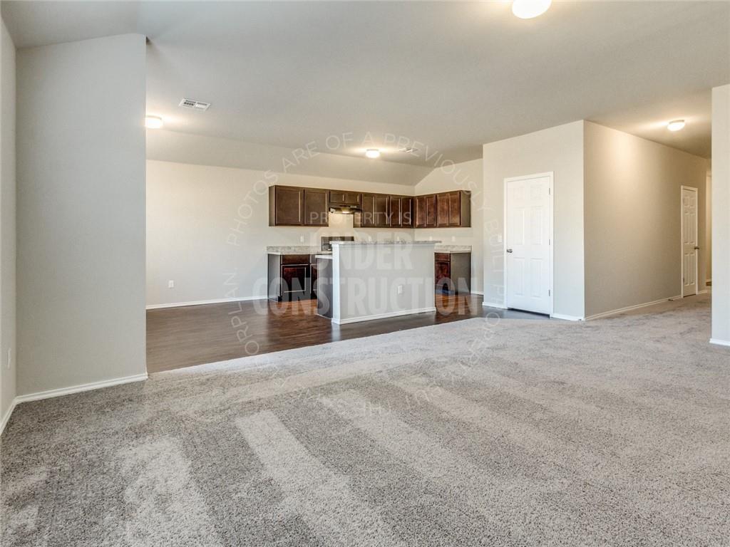 11716 Nw 95 Street Property Photo 8