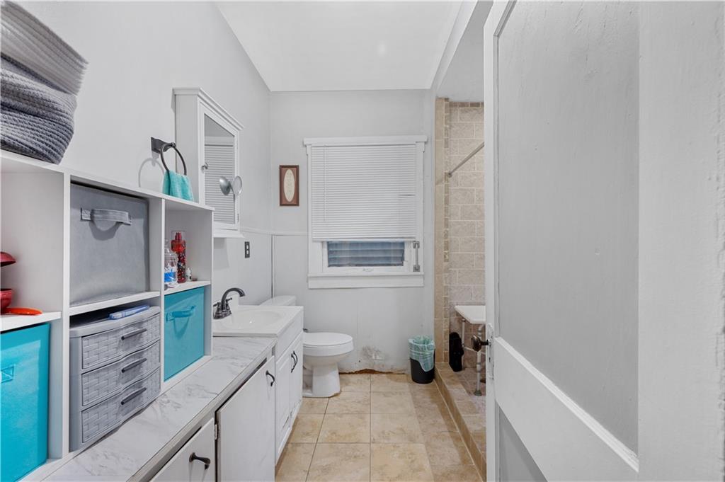 1633 Birch Street Property Photo 29