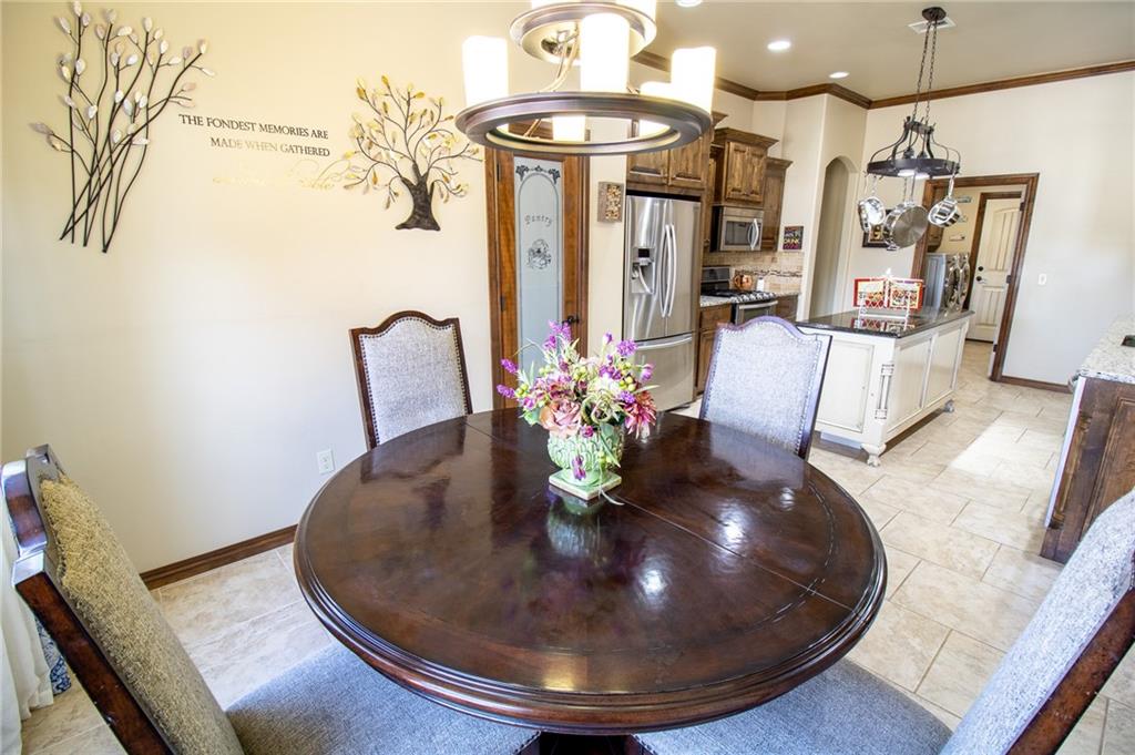 2364 Elm Tree Drive Property Photo 17