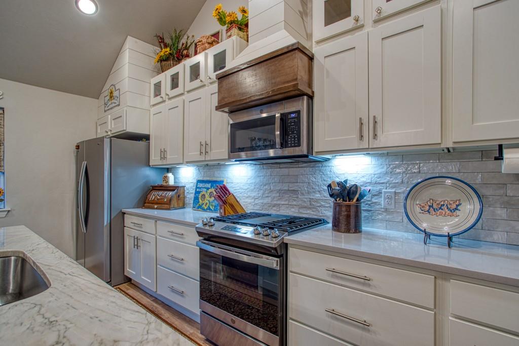 1388 Auburn Court Property Photo 14