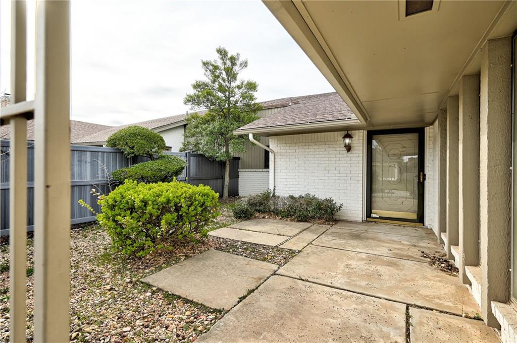 1508 Glenbrook Drive 1510 Property Photo 8