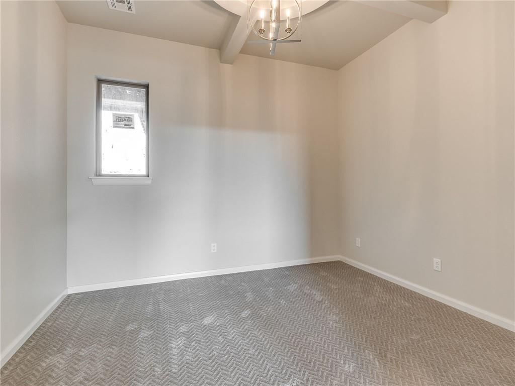 6508 Nw 148th Street Property Photo 14