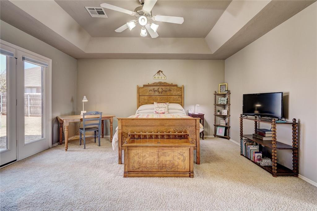 17016 Woodvine Drive Property Photo 23