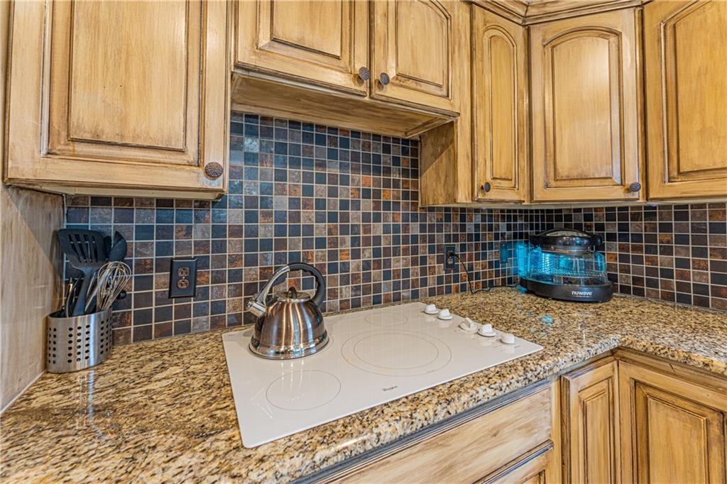 449 Sw 99th Street Property Photo 8