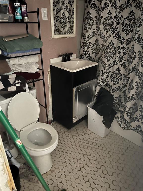 2115 Ne 26th Street Property Photo 6