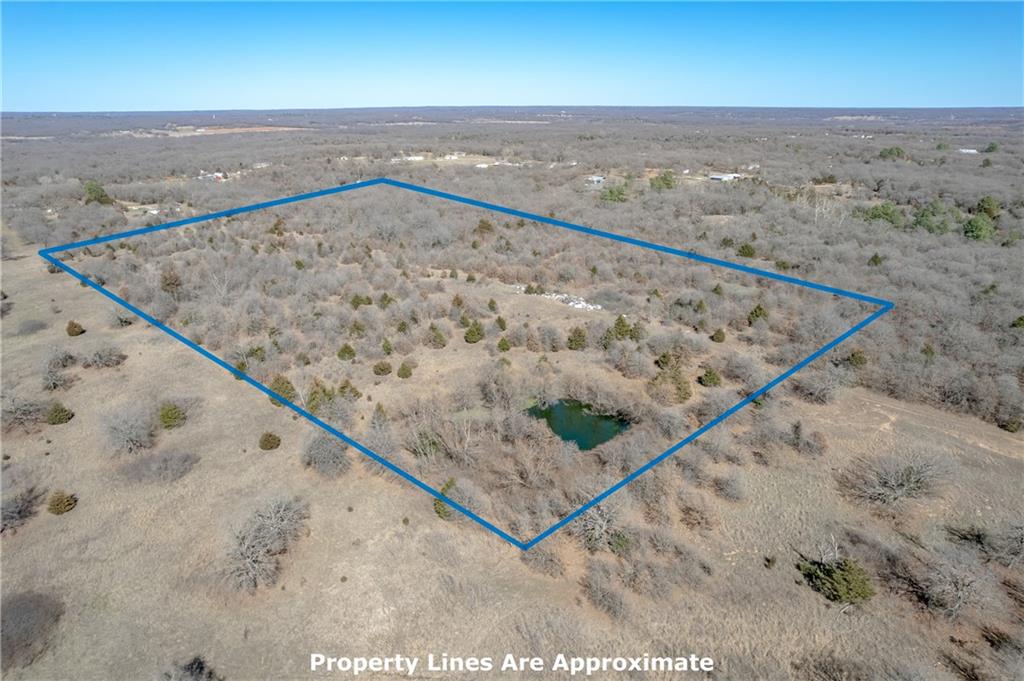 E Cedar Lane Property Photo