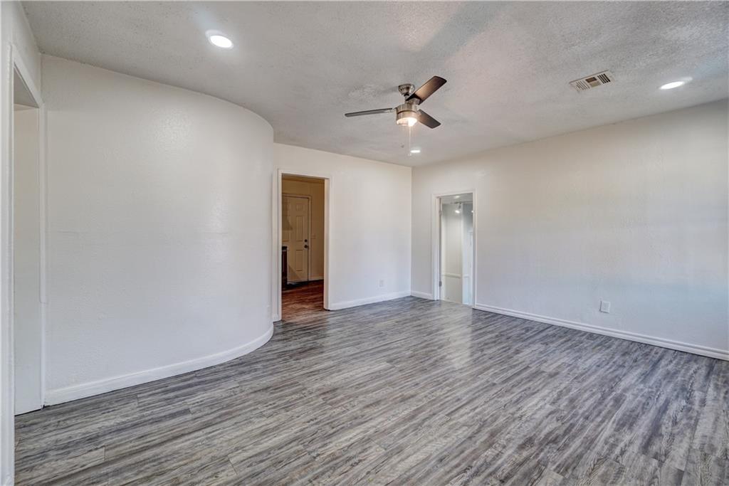 420 E Northrup Drive Property Photo 8