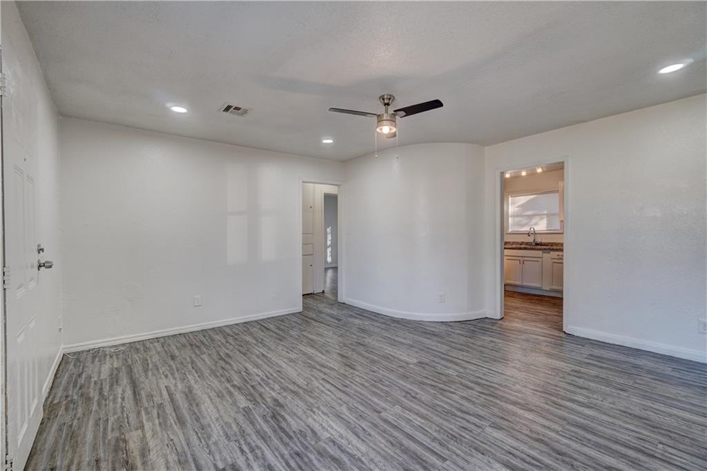 420 E Northrup Drive Property Photo 11