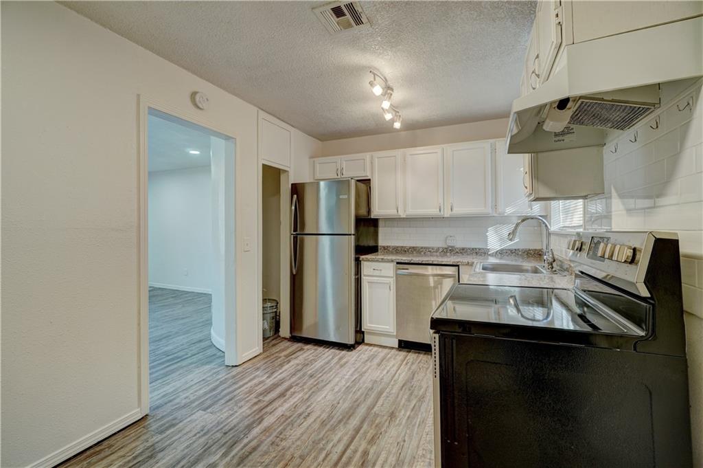 420 E Northrup Drive Property Photo 12