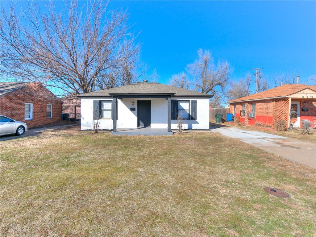 515 E Douglas Drive Property Photo 1