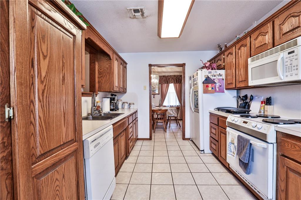 991 S Morgan Road Property Photo 23