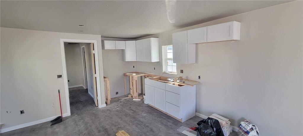 218 E Himes Street Property Photo 2