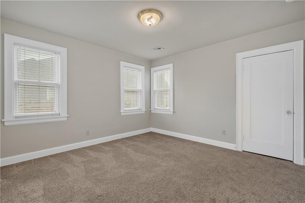 937 Ne 20th Street Property Photo 21