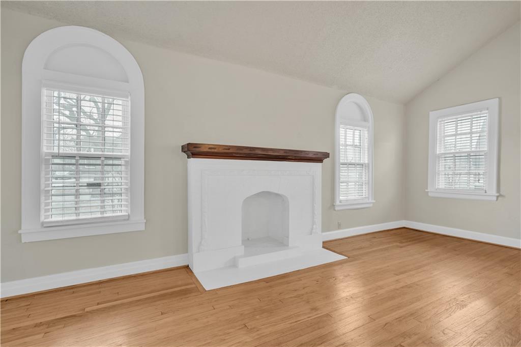 937 Ne 20th Street Property Photo 32
