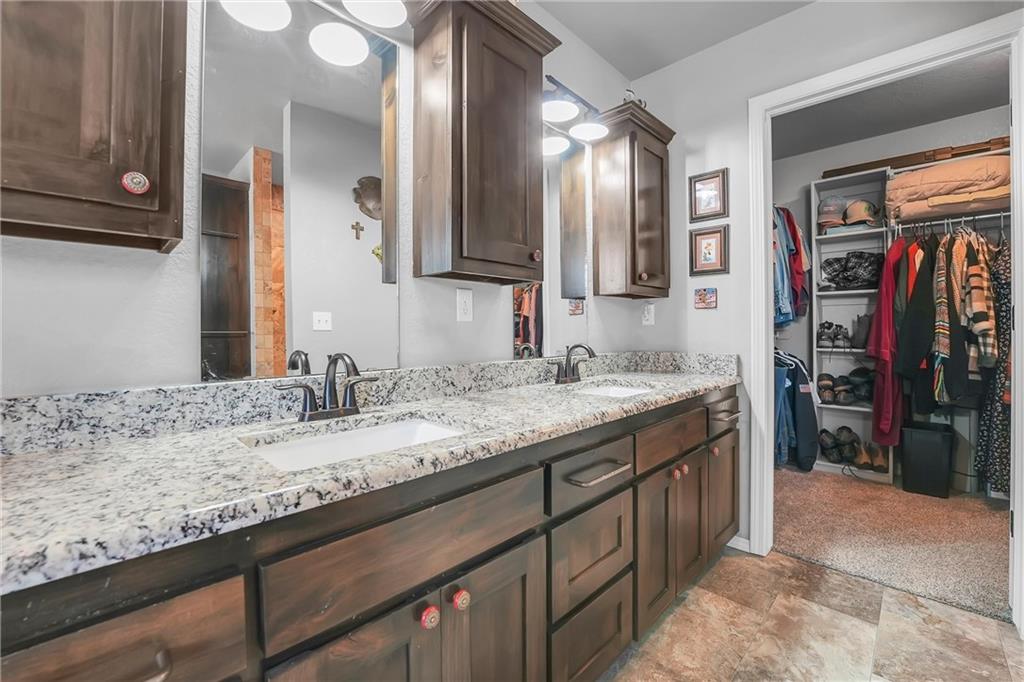 1709 N Pennsylvania Avenue Property Photo 27