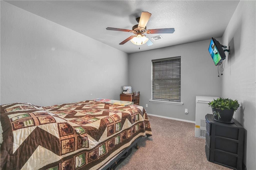 1709 N Pennsylvania Avenue Property Photo 31