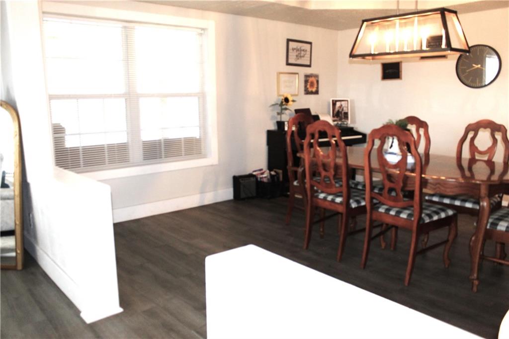 364175 E 960 Road Property Photo 12