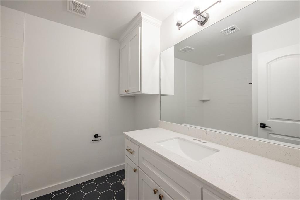 7917 Behr Drive Property Photo 28