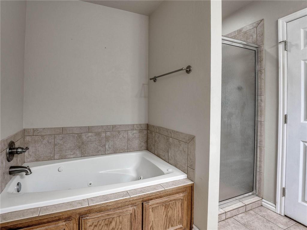 106 W Elm Street Property Photo 22
