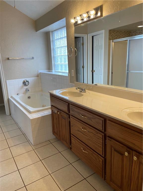 15504 Steppingstone Court Property Photo 20