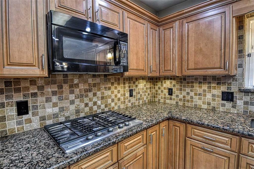 10800 Mantle Drive Property Photo 24