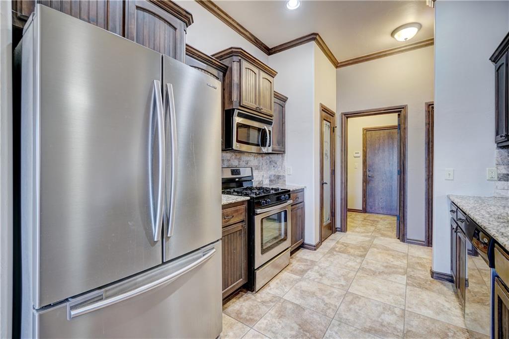 19205 Garden Creek Lane Property Photo 14