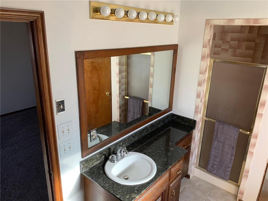 1021 Stadium Road Property Photo 13