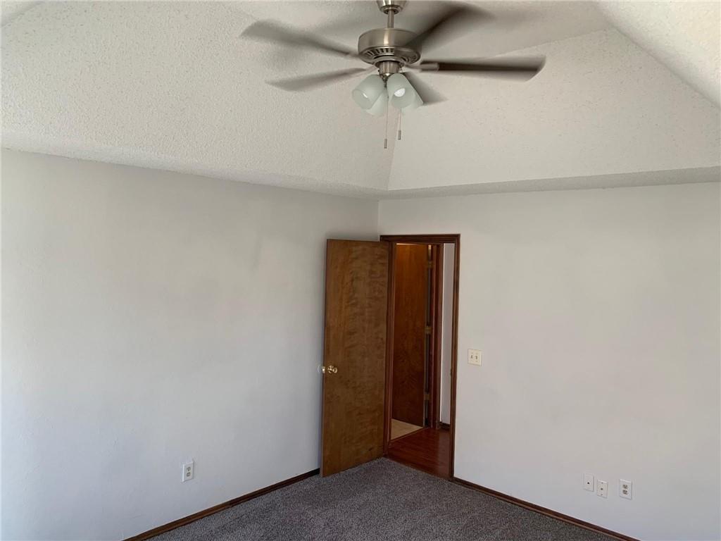 1021 Stadium Road Property Photo 15