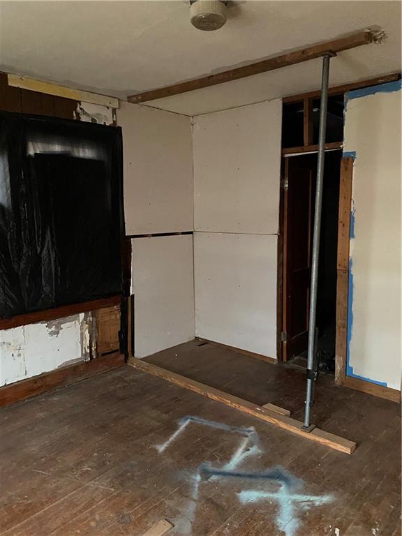 811 N Hightower Street Property Photo 11