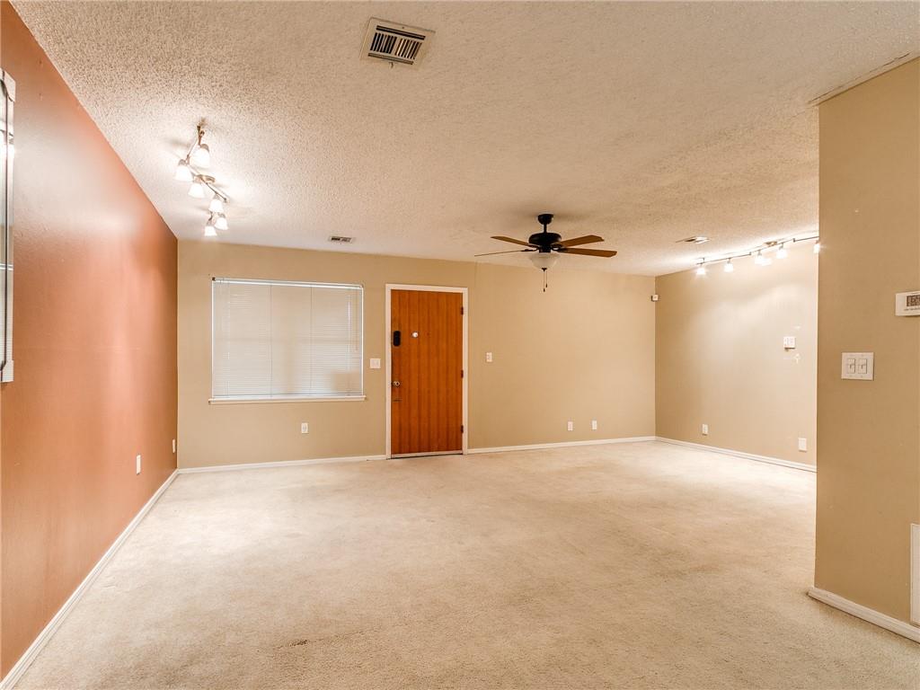 2701 Sw 89th Street Property Photo 6