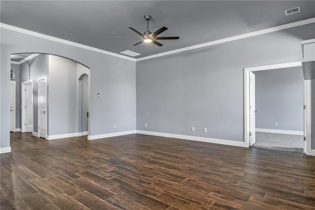 10624 Two Lakes Drive Property Photo 9