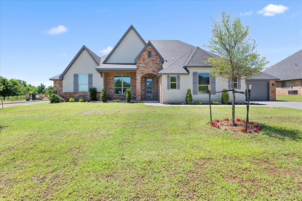 308 Saint Claire Drive Property Photo