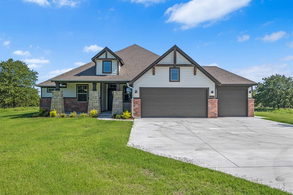 17155 240th Street Property Photo