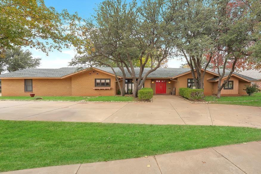 1901 N Mockingbird Lane Property Photo