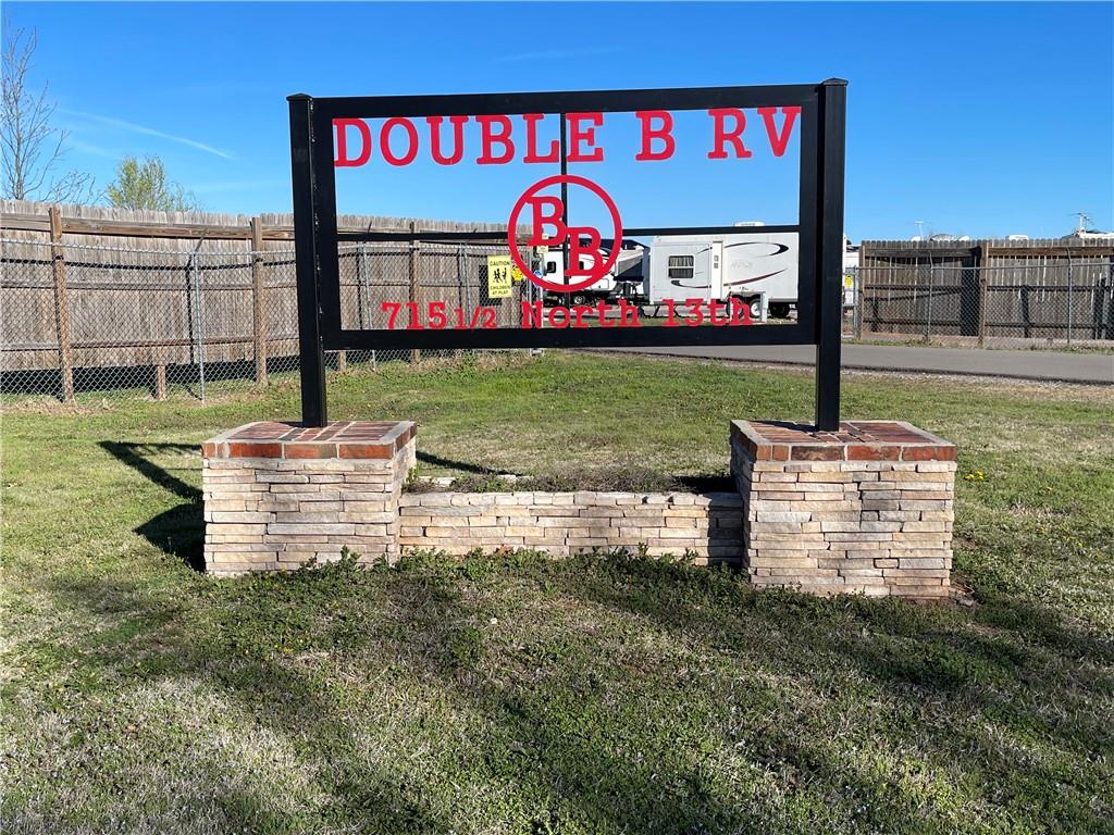 715 N 13th Street Property Photo