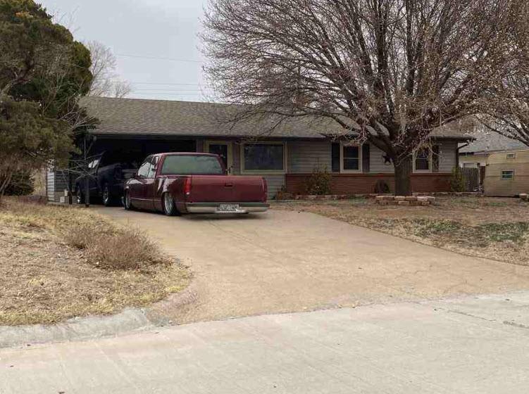 3512 Apache Drive Property Photo